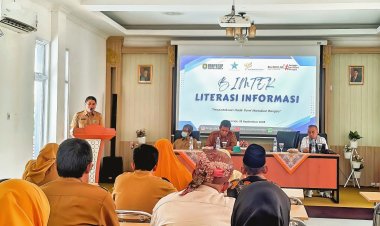 Bimtek Literasi Informasi: Pustakawan, Guru, dan Pegiat Sosial Media Purworejo Didorong Jadi Generasi Melek Digital.