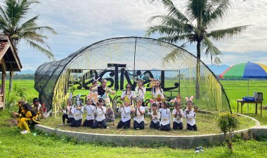 Tujuh Tahun Bertahan, Pasar Inis Rayakan Festival Tumpeng Telang dengan Semangat Anak-anak dan Seni Rakyat